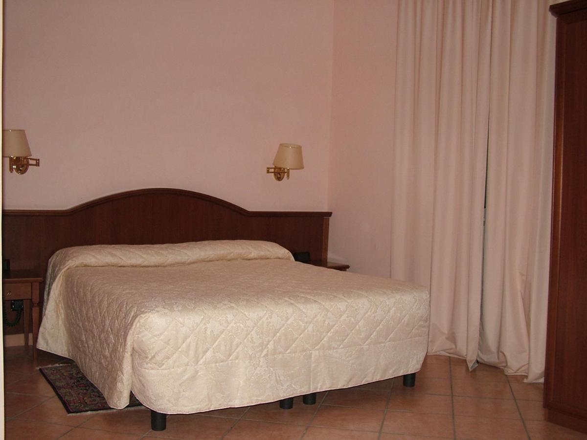 Hotel San Marco Roma Esterno foto